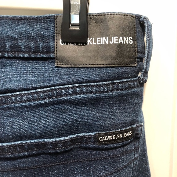 Calvin Klein Designer Mens 34x32 (Actual Wait size 36) Dark wash Blue Jeans - Picture 3 of 6